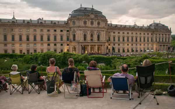 Das Mozartfest in Würzburg, Blick auf die Residenz