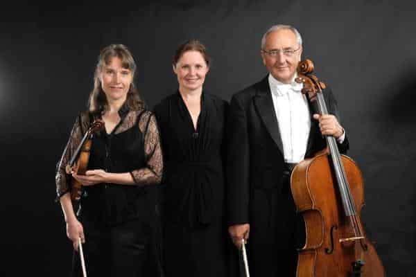 Trio Aureum