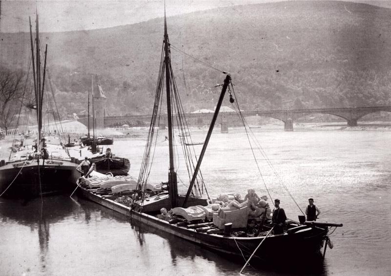Sandsteinverladung in Miltenberg, historische Fotografie