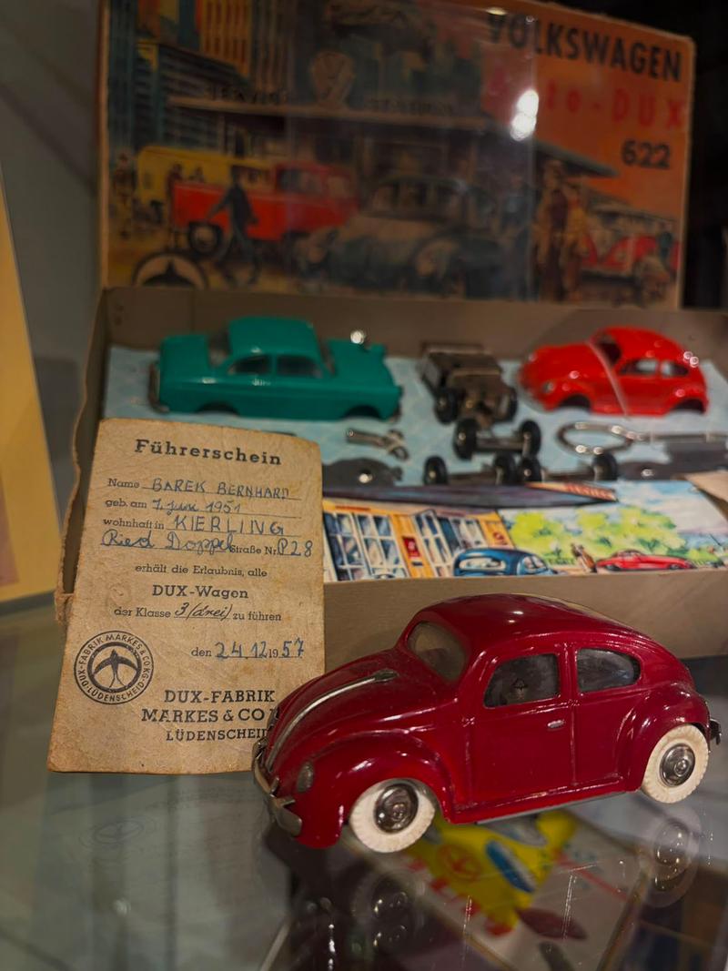 Ausstellung  „Der Käfer – die Legende im Spielzeugformat“