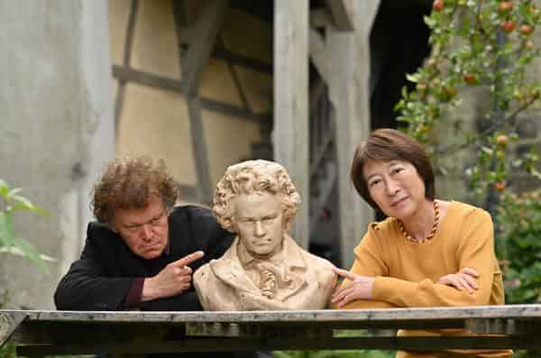 Martin Neubauer und Tomoko Ogasawara