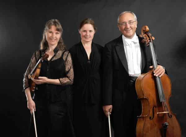Trio Aureum