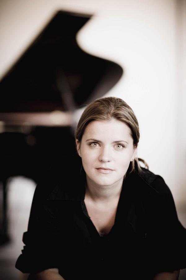 Der Musikverein Bamberg hat die Pianistin Lauma Skride zu Gast