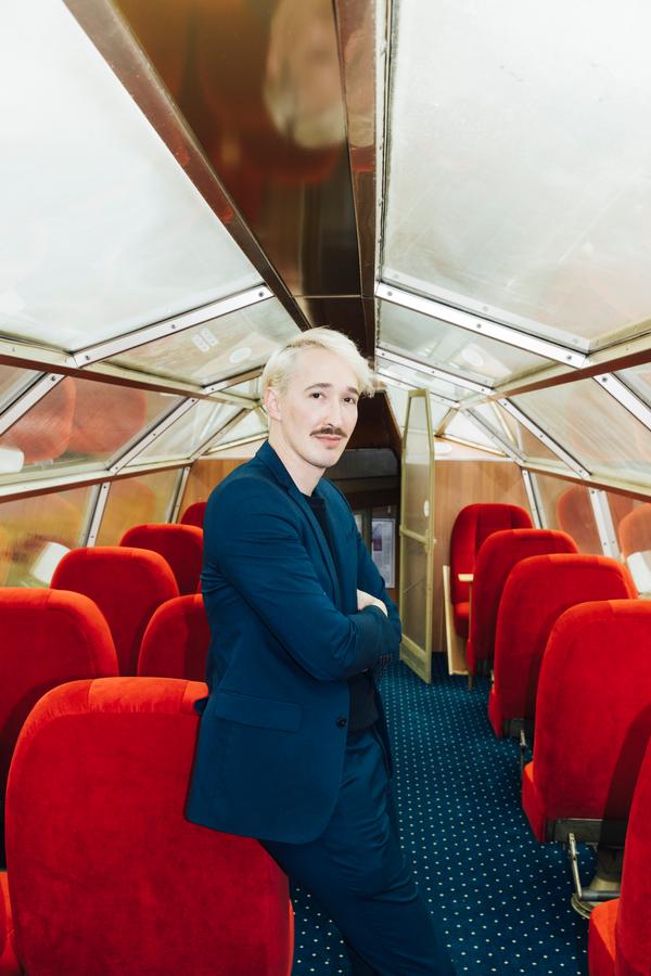 Neil Barry Moss, Intendant am Landestheater Coburg