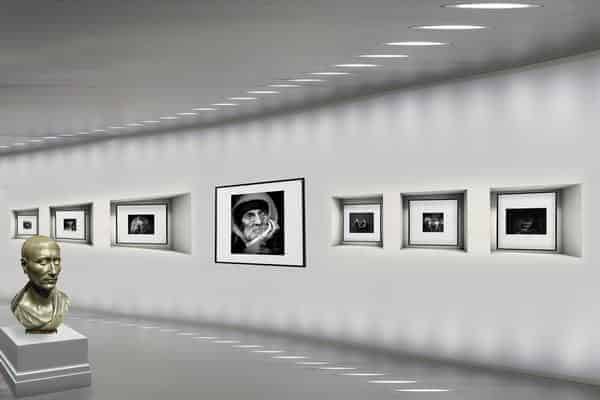 Was nützen Museen, wenn man die Kunst darin nicht betrachten kann?