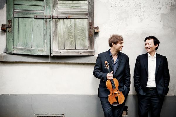 Das Ensemble Resonanz mit Nils Mönkemeyer, William Youn und Riccardo Minasi