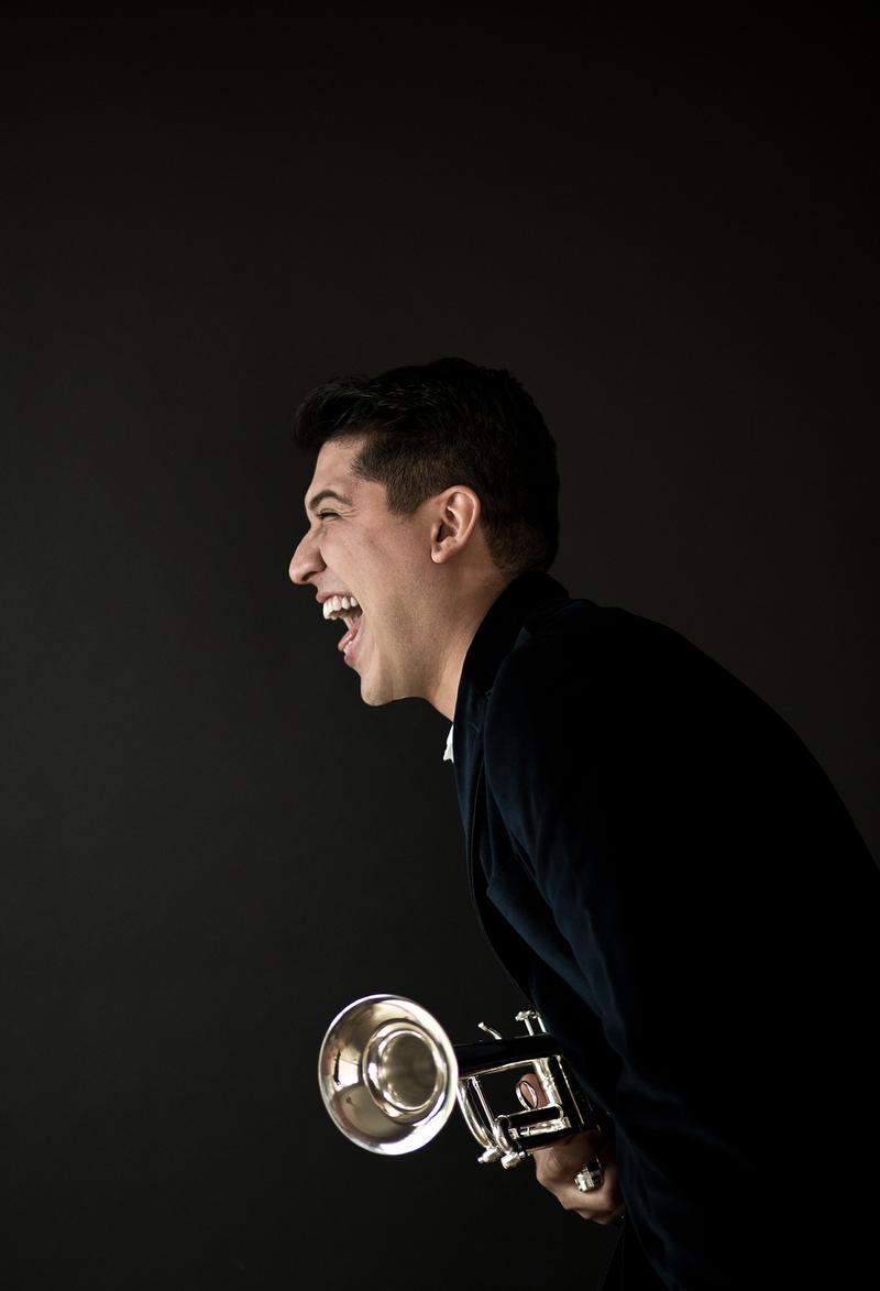 Der Trompeter Pacho Flores ist Teil des Klassik Open Airs am 8. August