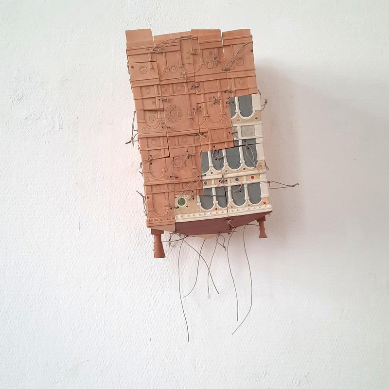 Peter Sauerer, Palazzo Dario, 2022, Holz, Schnur, 11 x 20 x 10 cm, Sammlung Christoph Hofmann