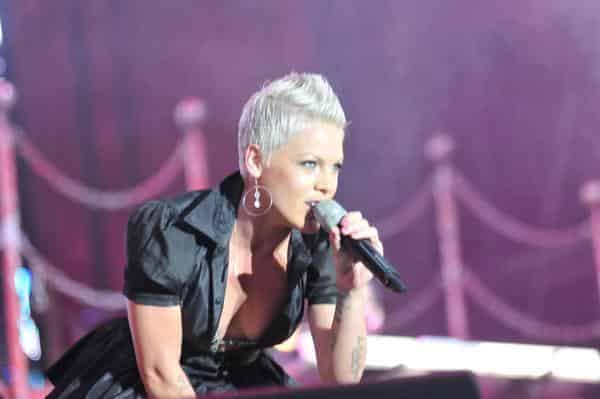 Pink - die Powerfrau moderner Musik gastiert im Juli zweimal im Münchener Olympiastadion 