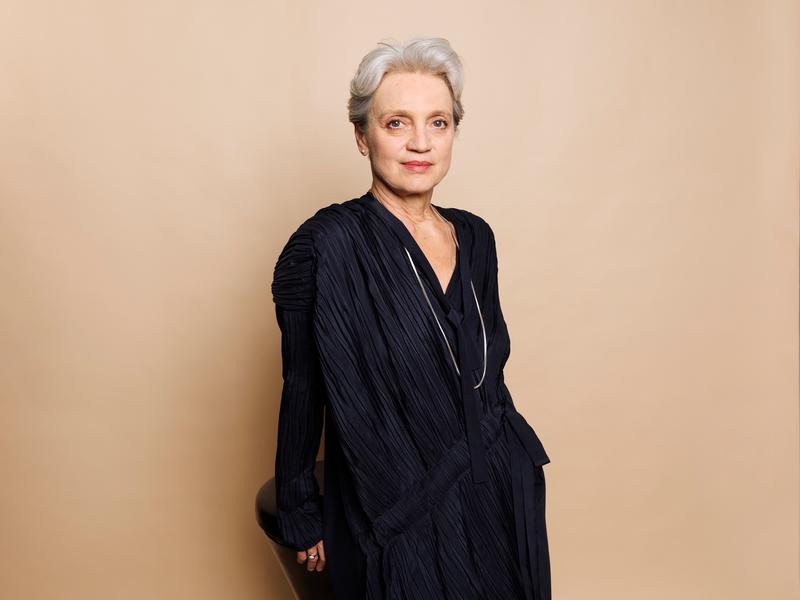 Literarische Lesung mit Adeline Schebesch im Theatercaf&eacute;
