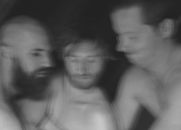 Mit dem Trio LBT erwartet das Pijazzo-Publikum am 1. Juni abstrakte Klänge und filigrane Klangpoesie