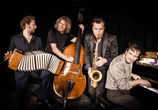 Das Akustik-Quartett Quadro Nuevo spielt am 25. Juli bei den Sommerserenaden