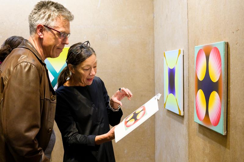 Im ehemaligen Kaufhof wird die Ausstellung  „DEBÜT – Kunst aus der Akademie der Bildenden Künste Nürnberg“ präsentiert