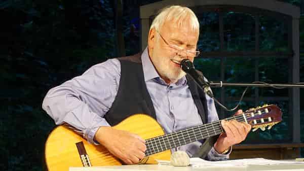Am 27.04.23 - Konzert und Lesung "Best of Gunter Emmerich" im Theaterhaus Gerolzhofen