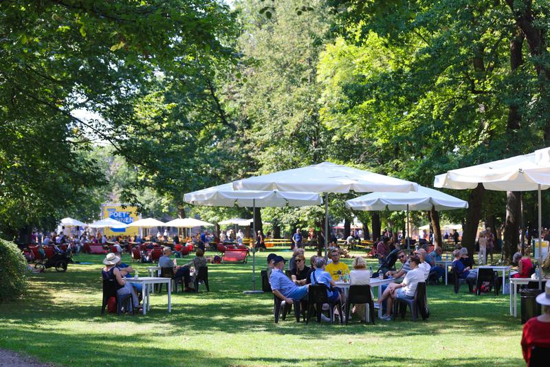 Impression des Erlanger Poet*innenfests 2024
