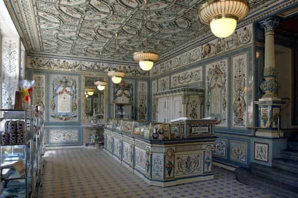 Milchladen der „Dresdener Molkerei Gebrüder Pfund“ in Dresden, Villeroy & Boch, Dresden/Mettlach, 1891 