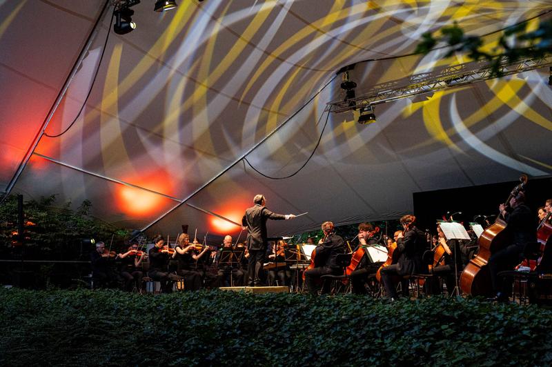 Musiksommer im Serenadenhof mit den Nürnberger Symphonikern