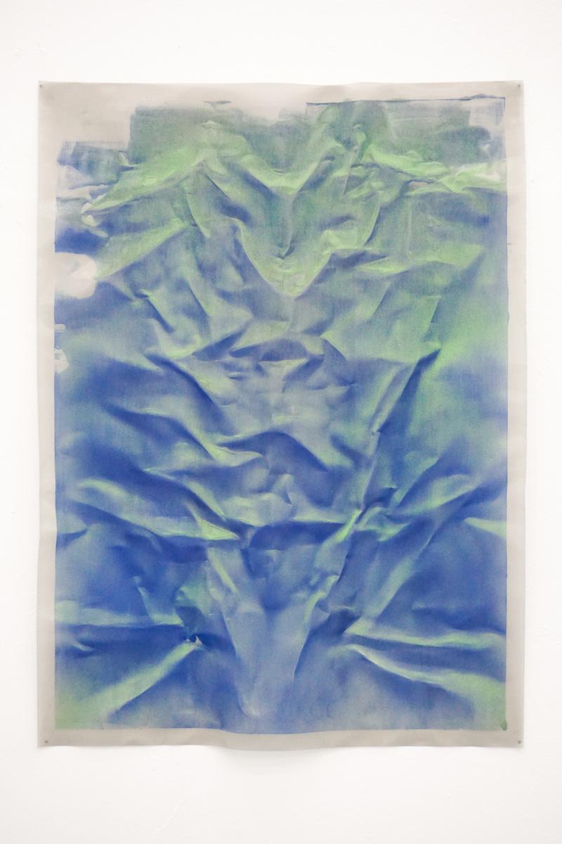 Jakob Limmer SHF 47 (embrace 10) green + deep blue velvet 2025 Edelstahlgitter, Silikon, Samtpuder 95 x 70 cm