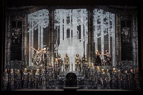 Staatstheater Nürnberg Oper „Parsifal“ Oper von Richard Wagner, Solistinnen und Damenchor