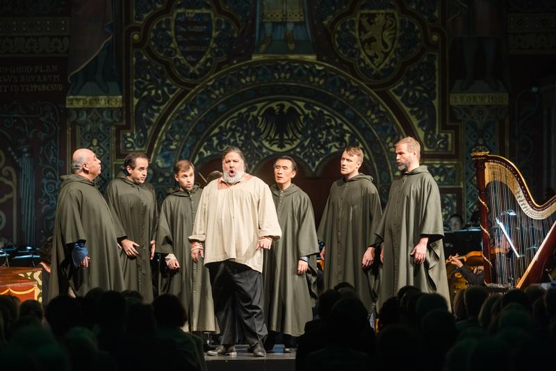 Szenenbild „Tannhäuser oder Sängerkrieg auf Wartburg“, Corby Welch, Ensemble