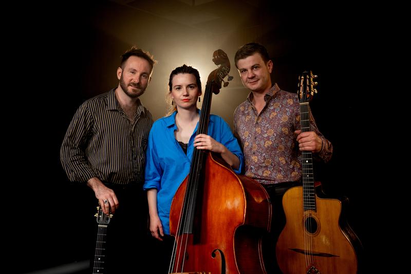 Julia Hornung & Collectif Django