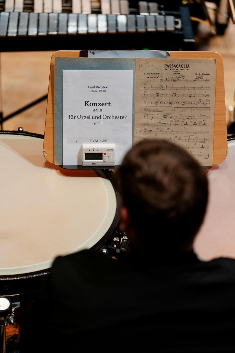Die Bamberger Universitätsmusik stellte ihr Semesterschlusskonzert unter das Motto „Himmelwärts!“