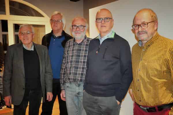 Vorstandsmitglieder v.l.n.r. Kassenwart Peter Feser, Stellvertreter Manfred Hürlimann, Schriftführer Reinhard Klix, Vorsitzender Frank Hegewald, Stellvertreter Walter Thaler